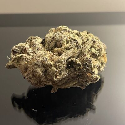 NEW AA+! PURPLE CHAMPAGNE  - UPTO 25% THC - Special price $150 Oz!